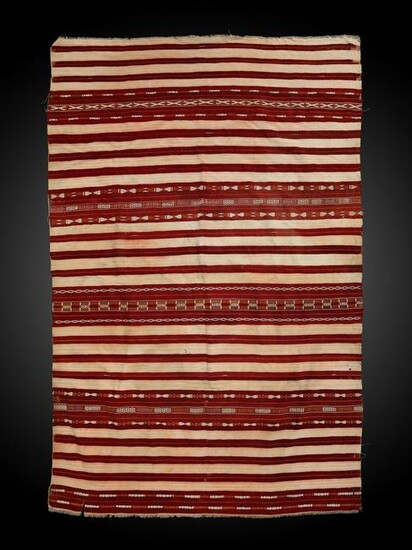 A Berber Shawl / Blanket, "taheddoun"