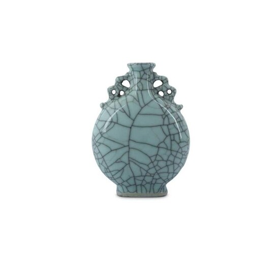 A CHINESE CRACKLE-GLAZED MOON FLASK QING DYNASTY With a flat...