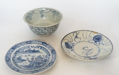 A Chinese Ming blue and white bowl and two Qing dynasty dish...