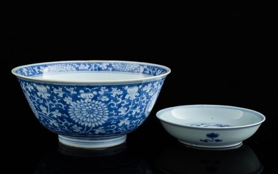 A Chinese blue and white bowl and dish, 18th century