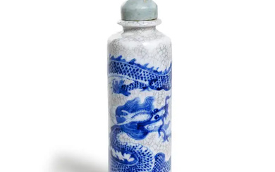 A Chinese blue and white on crackle-ground 'dragon' snuff bottle Qing dynasty,...