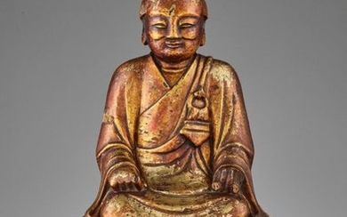A LACQUER GILT WOOD STATUE OF A LUOHAN,...