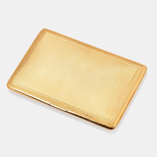 A Mappin & Webb 18K gold cigarette case