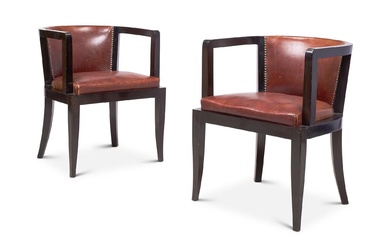 A PAIR OF ART DECO STAINED BEECH AND LEATHER OPEN ARMCHAIRS, CIRCA 1930