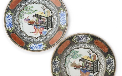 A PAIR OF CHINESE EXPORT SILVERED PLATES, QING DYNASTY, YONGZHENG PERIOD (1723-35)