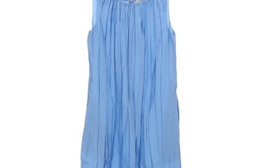 A blue dress without sleeves, a rounded neckline and drapings. Size 42.