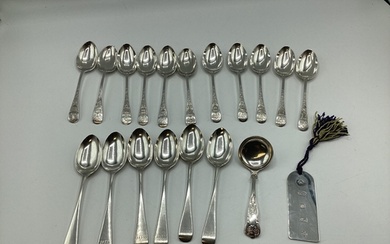 A collection of Sterling silver items, to include set of s...