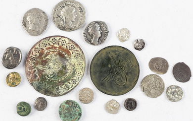 A mixed small collection of ancient coins in silver and...