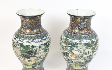 A pair of large Chinese famille verte vases decorated with f...