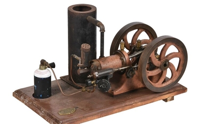 A well engineered model of an Alyn Foundry 'Sphinx' gas fired 'hit-and-miss' stationary engine No 11