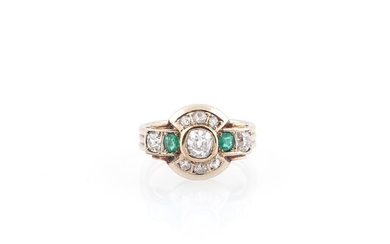 Altschliffdiamant Smaragd Ring