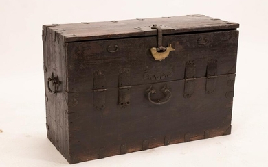 CHINESE SEA CHEST 18TH.C. H 27" L 40"
