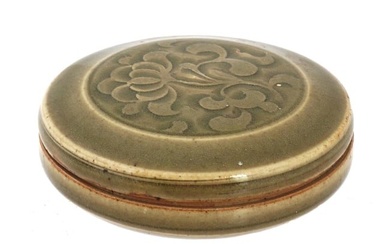 CHINESE SONG DYNASTY PORCELAIN LIDDED MAKEUP BOX
