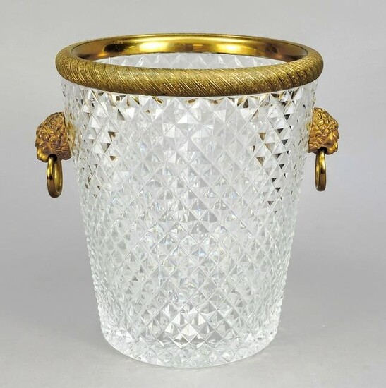 Champagne cooler with gilded m