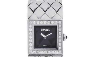 Chanel, montre-bracelet en acier avec la lunette sertie de diamants