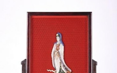 Chinese Cinnabar Lacquer Guanyin Inlaid Table Screen