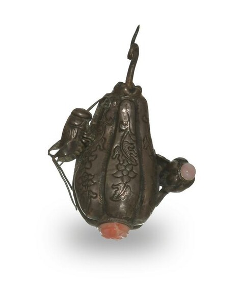 Chinese Gourd-Shape Silver Snuff Bottle, Late 19th Cent