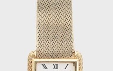 Concord Watch Company – A Swiss 14ct gold wristwatch