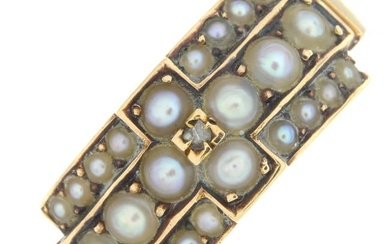 Early 20th century 15ct gold split pearl & diamond ring