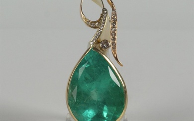 Exquisite 18K Gold, Diamond & 42ct Colombian Emerald Pendant