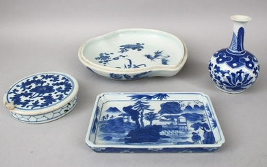FOUR 19TH / 20TH CENTURY CHINESE BLUE & WHITE PORCELAIN