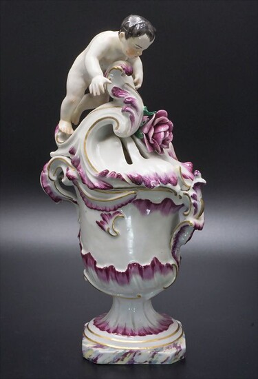 Figürliches Räuchergefäß / A figural potpourri footed vase with cover,...