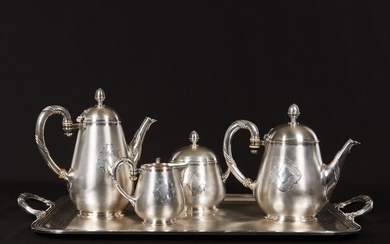 HALPHEN Service thé café en métal argenté guilloché et cartouche comprenant une verseuse ,une théière...