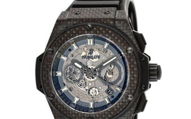 Hublot Big Bang King Power wristwatch, men, carbon, d=55 mm / Men's Hublot Big Bang King Power wristwatch, reference 701.qx.0140.rx, automatic movement, glazed back. Grey skeleton dial, Arabic numerals, two registers and date between 4 and 5 o'clock...
