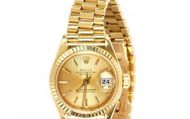 Ladies 18k Gold Rolex Datejust Watch w/ Papers