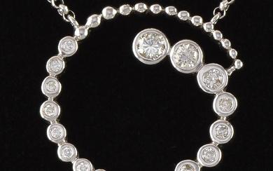 Ladies' Diamond Necklace