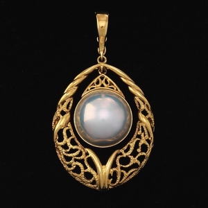 Ladies' Gold and Mabe Pearl Pendant