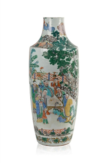Large Chinese Famille Rose Vase.