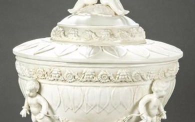Large classic-inspired urn, in white enameled