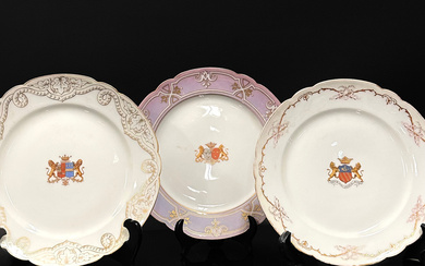A French porcelain plate with arms of nobility, 19th century.