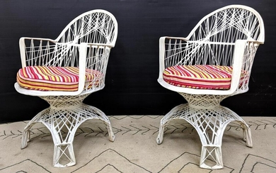 Pair Mid Century Modern Outdoor Lounge Chairs. Woven De
