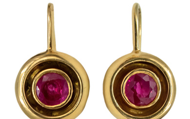 Pair of 18K Yellow Gold and Pink Sapphire Earrings.