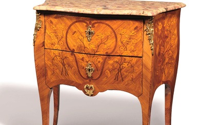 Paris | Small chest of drawers with floral inlays Louis XV