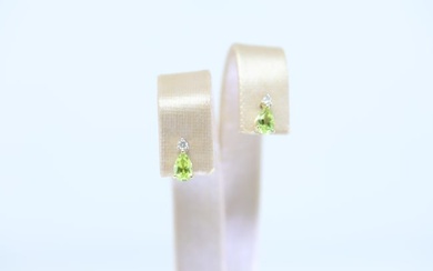 Peridot & Diamond Stud Earring 10Kt.