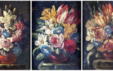 Pittore fine XVII/inizio XVIII secolo Natura morta di fiori tre dipinti ad...
