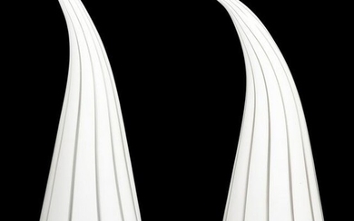 Pr. Vetri Murano White Conical Form Table Lamps