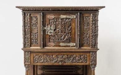 Renaissance Stil Kabinettschrank