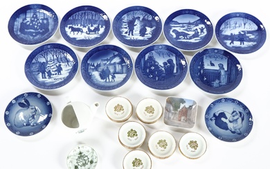 Royal Copenhagen / Royal Porcelain, etc. Mouse paint etc. Collection service / spout cup & plate (30)
