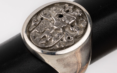 Signet ring , silver 925, oval ring head with presentation...