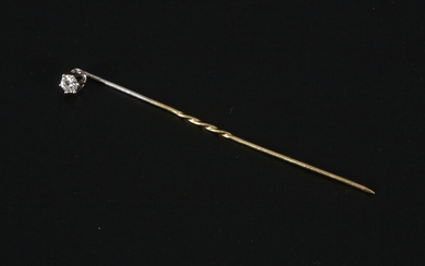 White-gold tie needle with solitaire diamond.