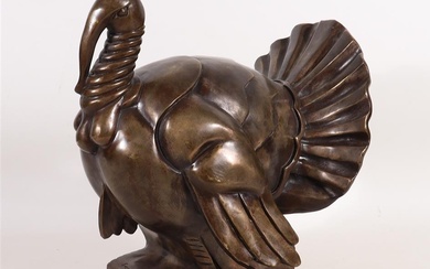 (-), kalkoen, gepatineerde bronzen sculptuur op natuurstenen basement...