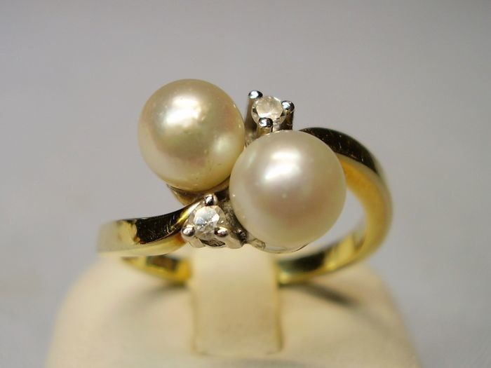 14 kt. White gold - Ring - 3.20 ct Akoya pearls - Diamonds