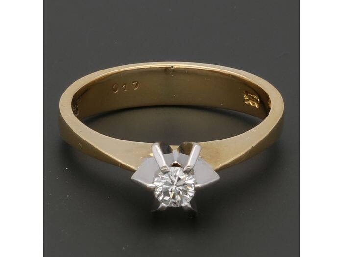 18 kt. Gold - Ring - 0.15 ct Diamond