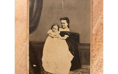 1860's PT Barnum Circus CDV, Mrs General Tom Thumb, Baby