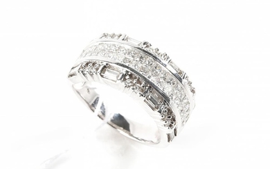 A DIAMOND BAND TOTALLING 1.05CT IN 18CT WHITE GOLD
