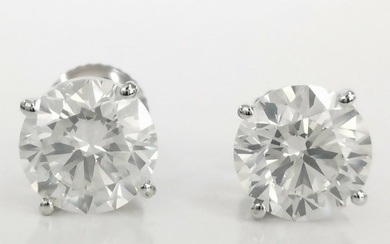 2.50 ct G Diamond Designer Earrings - 1.44 gr - 14 kt. White gold - Earrings - 2.50 ct Diamond